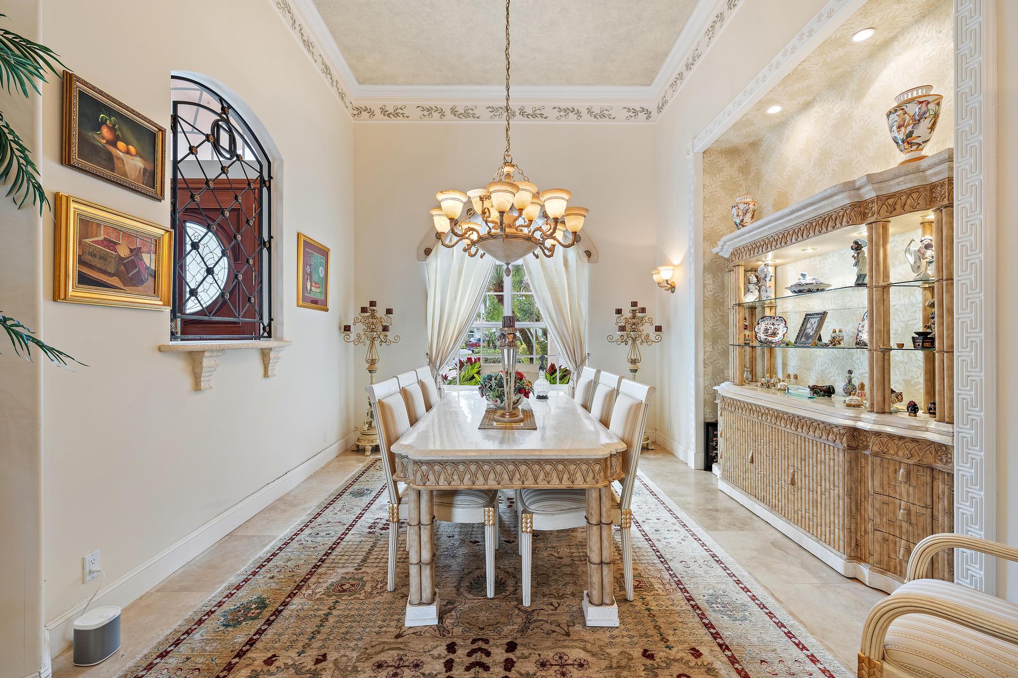 IBIS GOLF AND COUNTRY CLUB  - Herongate - Residential