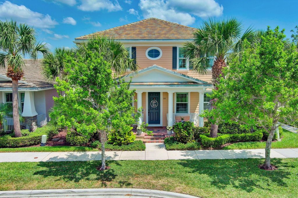 Photo of 1111 N Prescott Drive N, Jupiter, FL 33458 (MLS # R10995679)