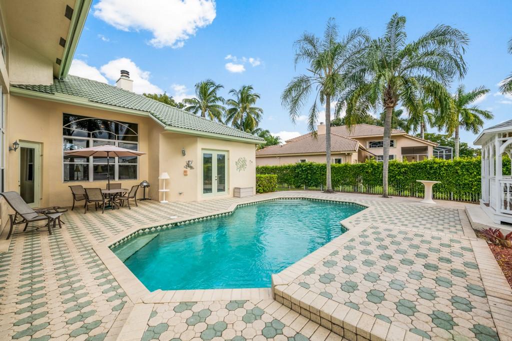 Rolling Hills Golf & Tenn - Residential