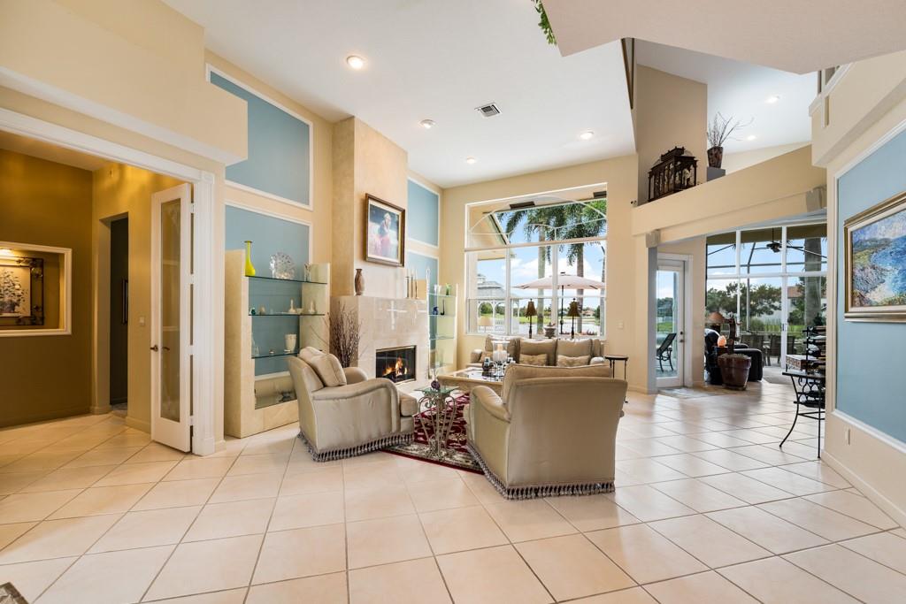 Rolling Hills Golf & Tenn - Residential