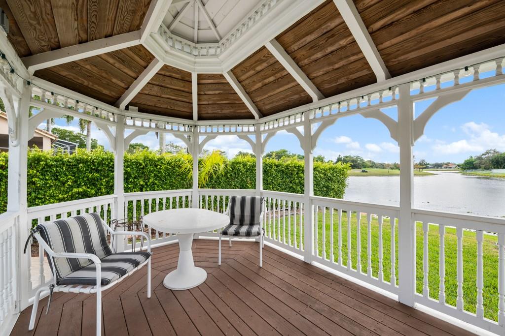 Rolling Hills Golf & Tenn - Residential