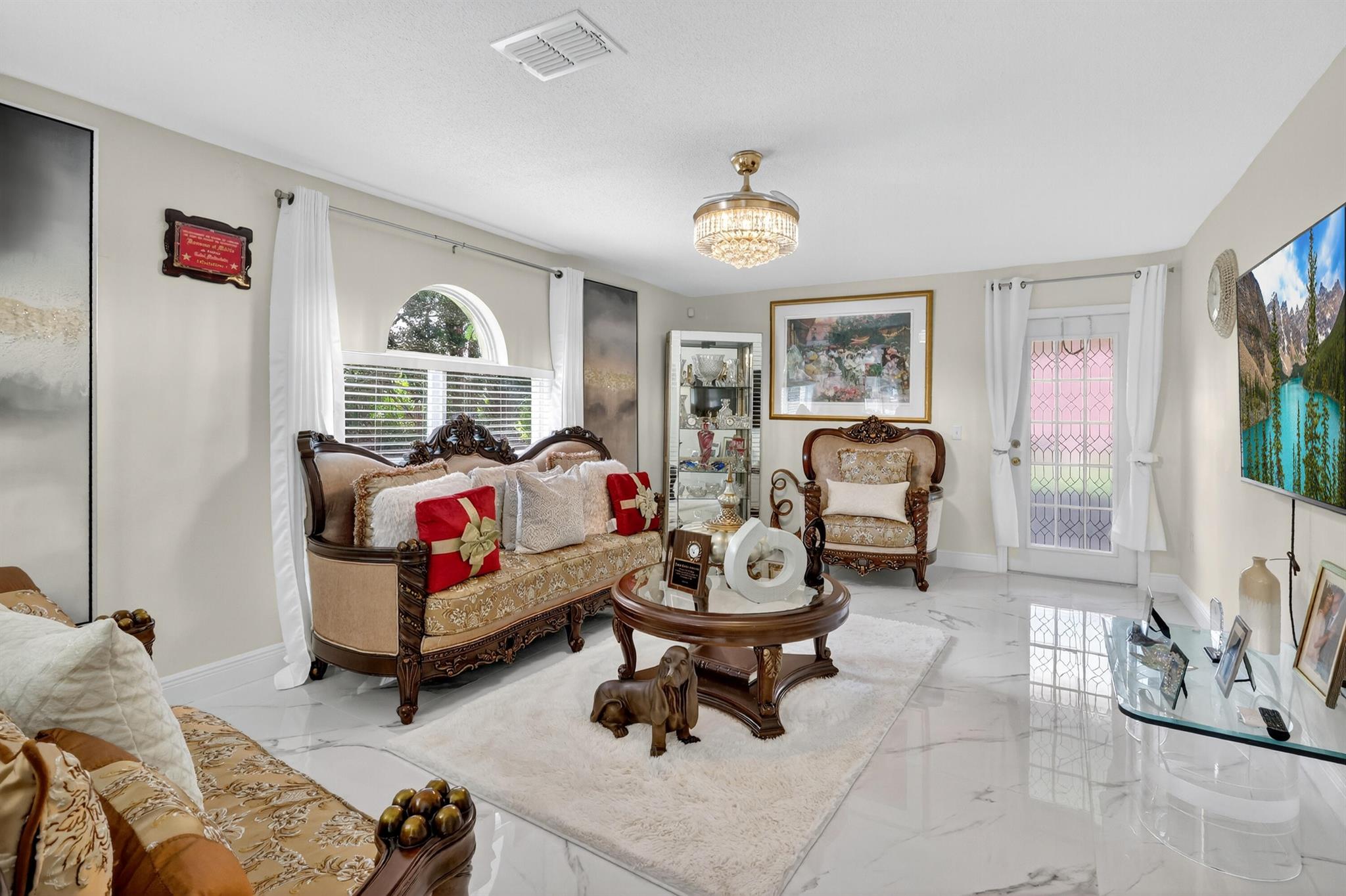 PORT ST LUCIE SECTION 7 - Residential Lease