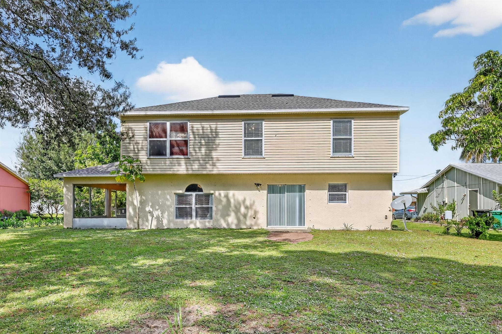 PORT ST LUCIE SECTION 7 - Residential Lease
