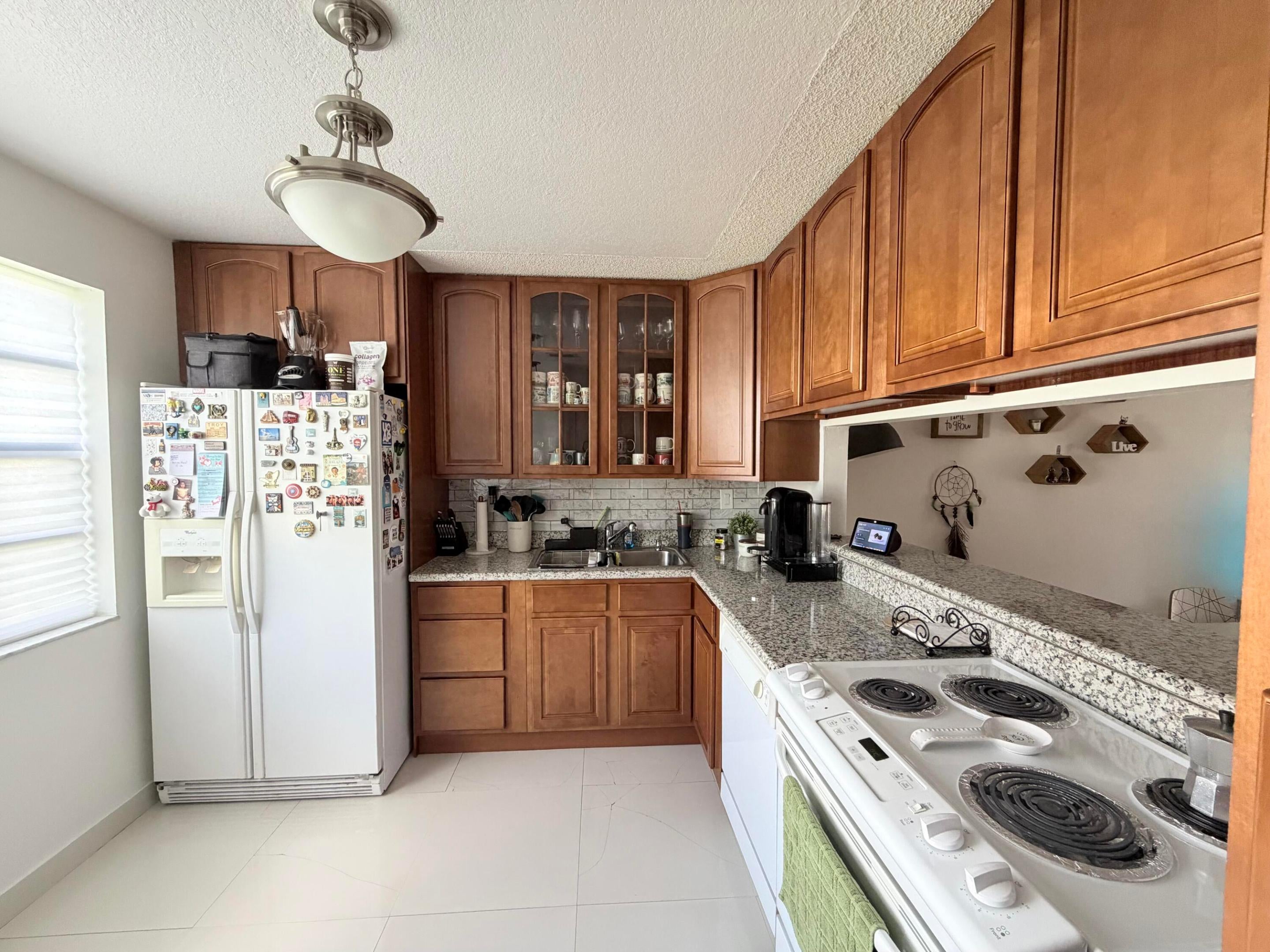 9908 HAMMOCKS Boulevard 103-42