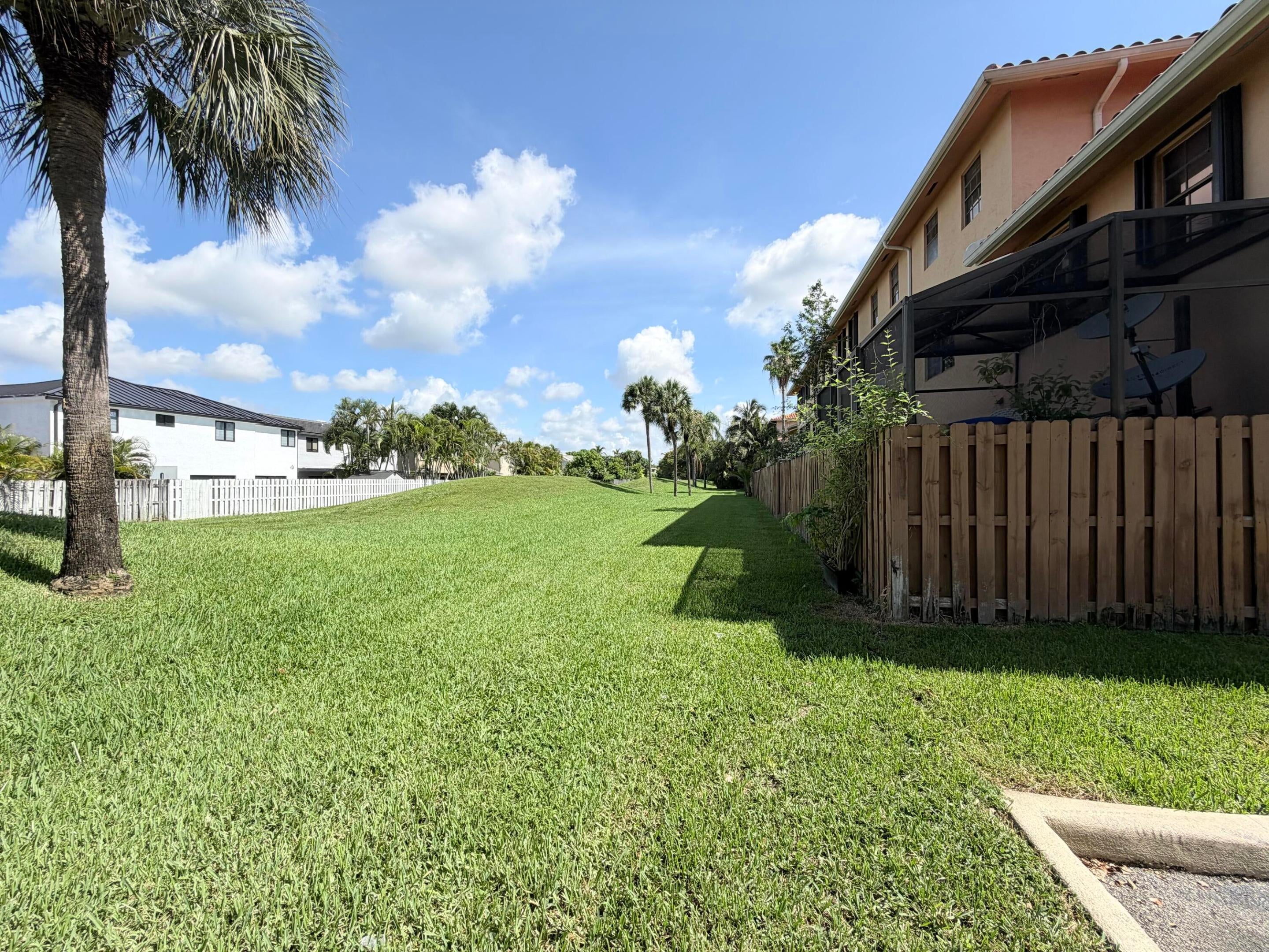 9908 HAMMOCKS Boulevard 103-42