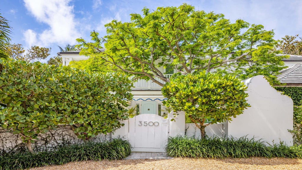 Photo of 3500 N Ocean Boulevard, Gulf Stream, FL 33483 (MLS # R10966835)