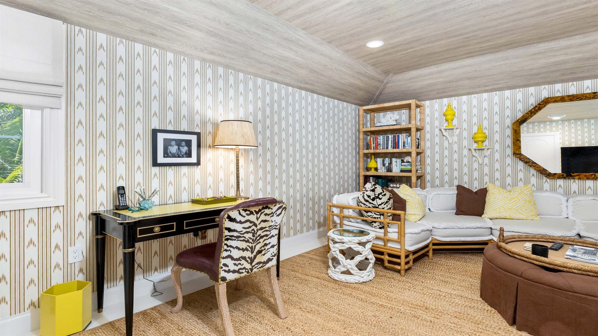 GULFSTREAM PROPERTIES - Residential