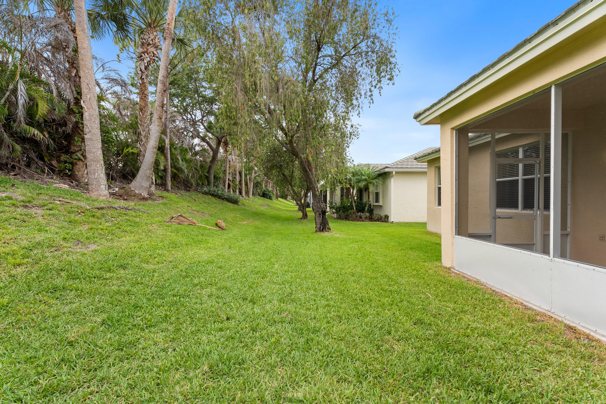 LAKEFOREST AT ST LUCIE WEST PHASE VI - Residential