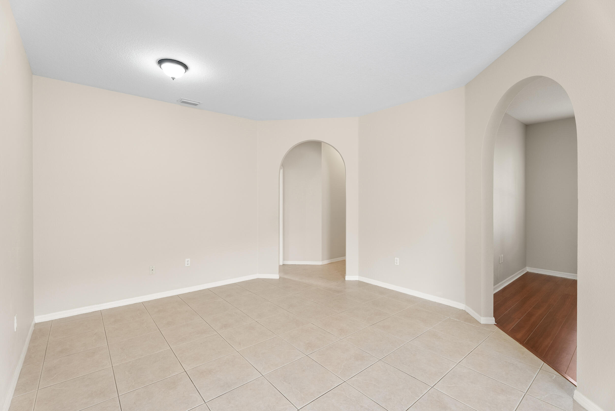 LAKEFOREST AT ST LUCIE WEST PHASE VI - Residential