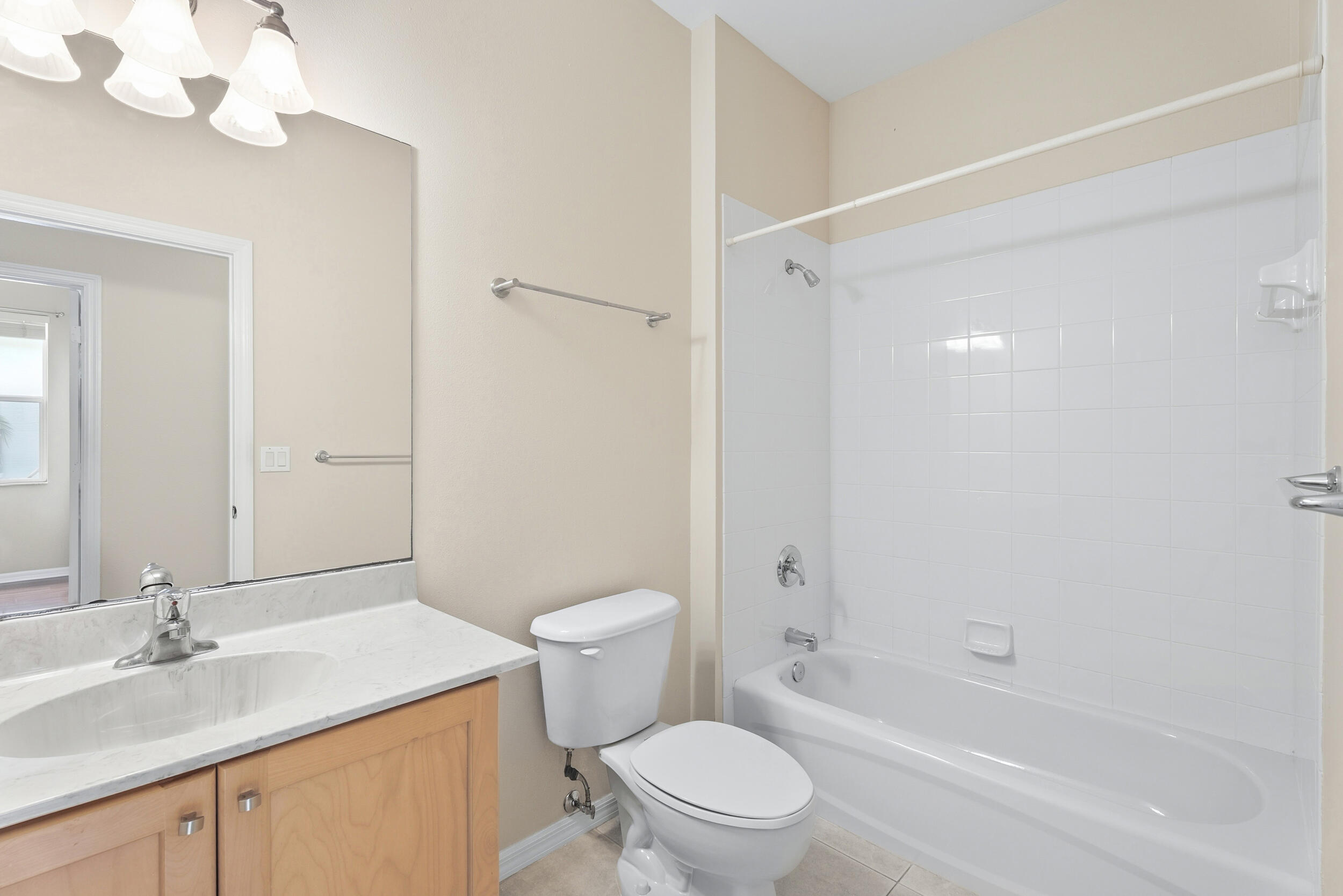 LAKEFOREST AT ST LUCIE WEST PHASE VI - Residential