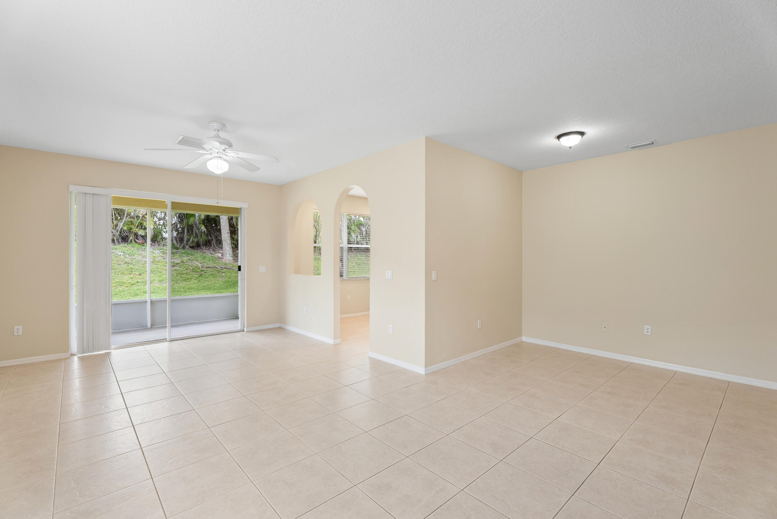 LAKEFOREST AT ST LUCIE WEST PHASE VI - Residential