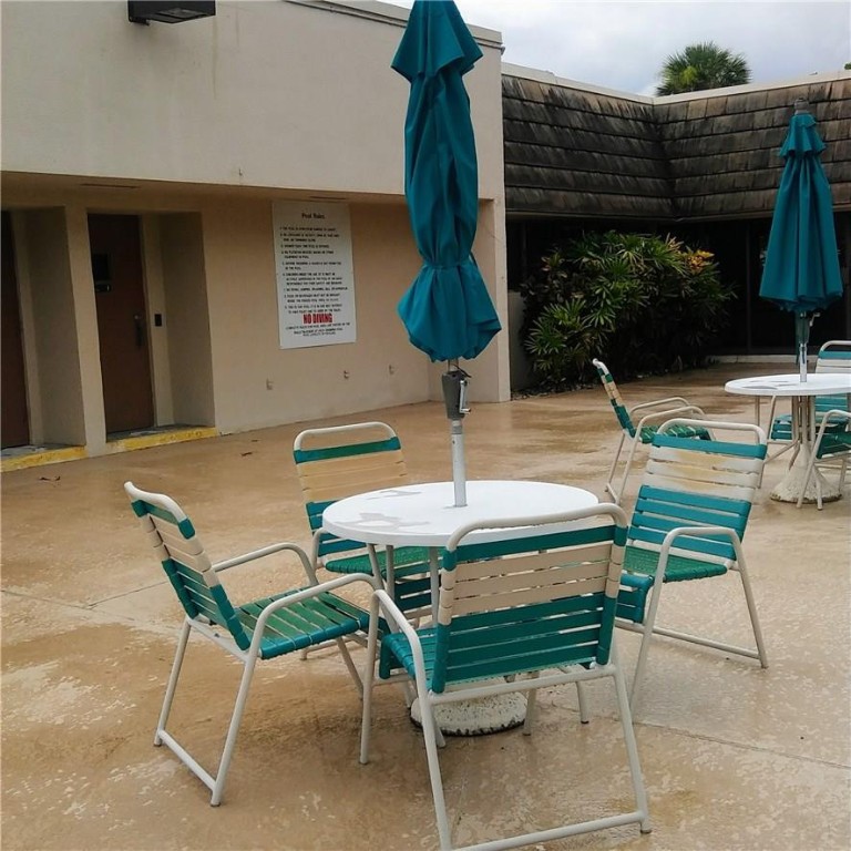 Bermuda Club - Residential