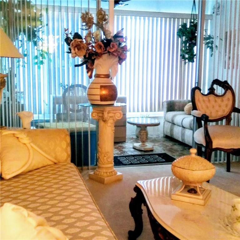 Bermuda Club - Residential