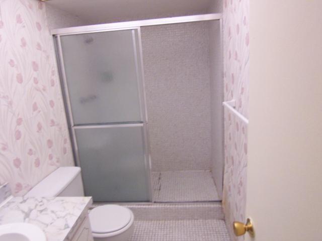 Lauderdale Oaks - Residential