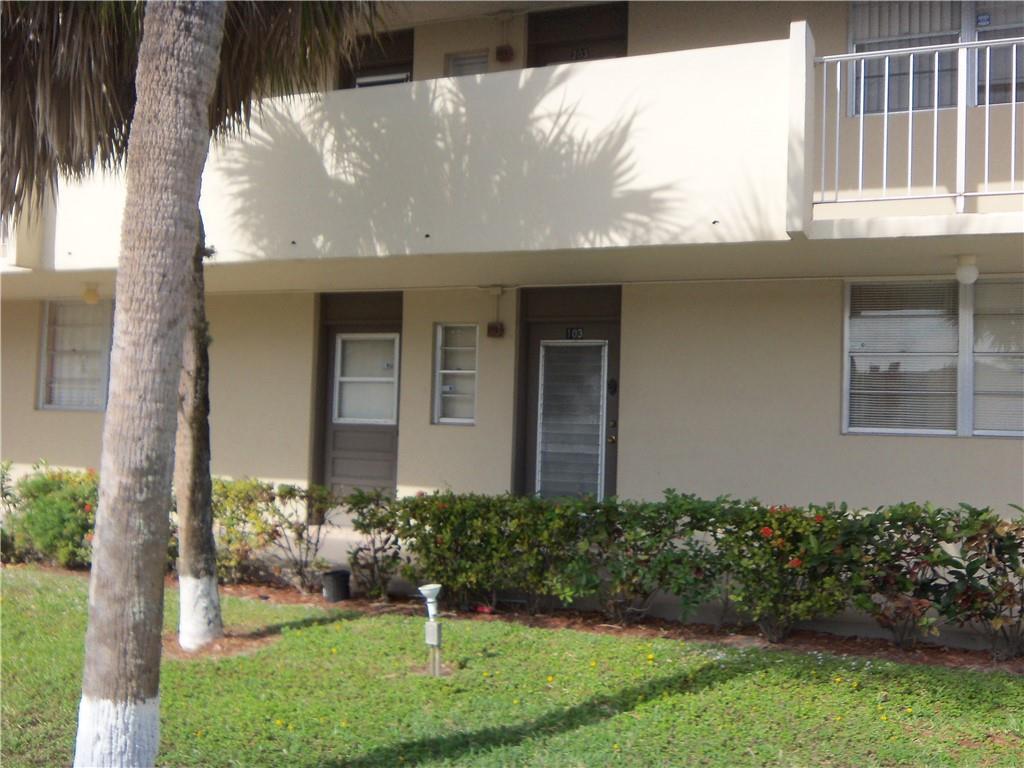 Lauderdale Oaks - Residential