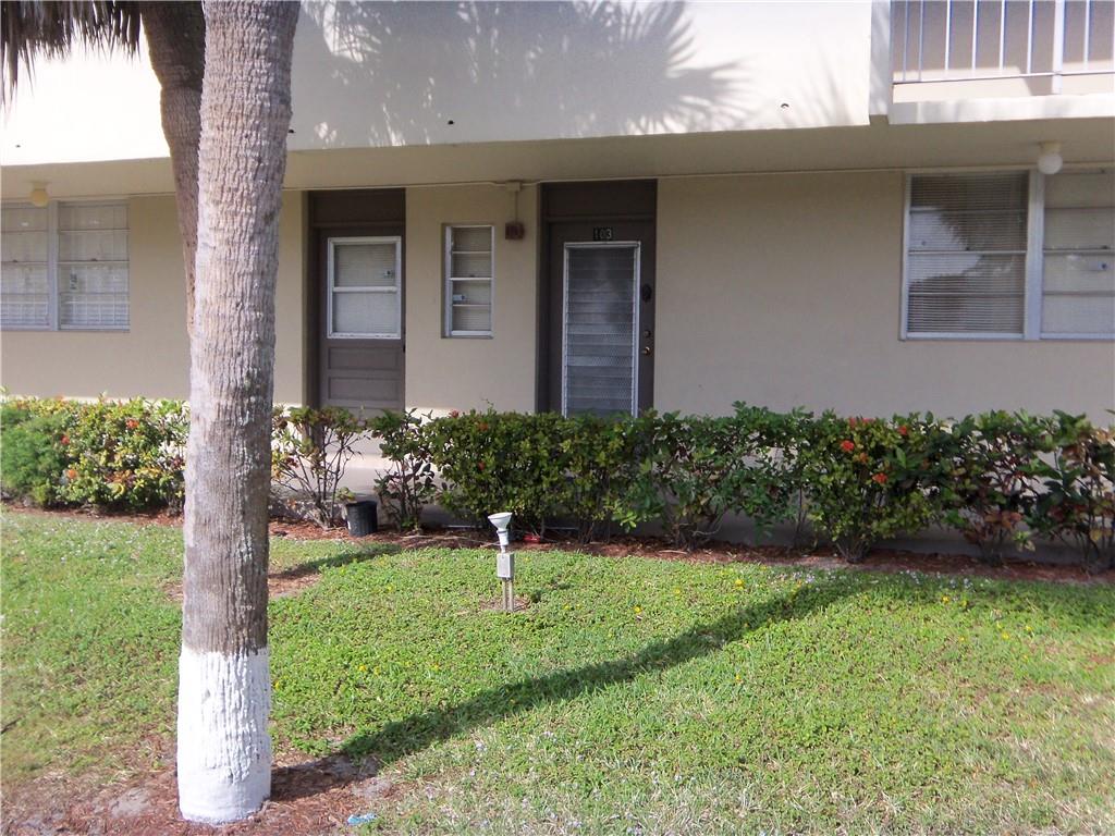 Lauderdale Oaks - Residential