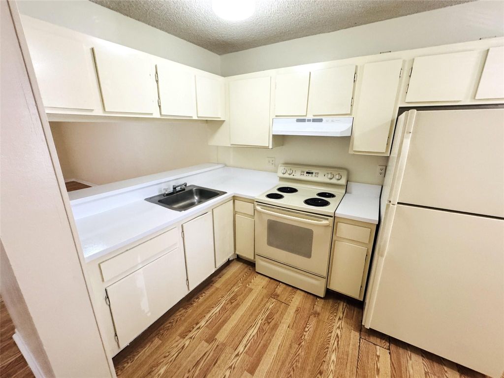 Photo of 4060 Lakeside Drive #4060, Tamarac, FL 33319 (MLS # F10477428)