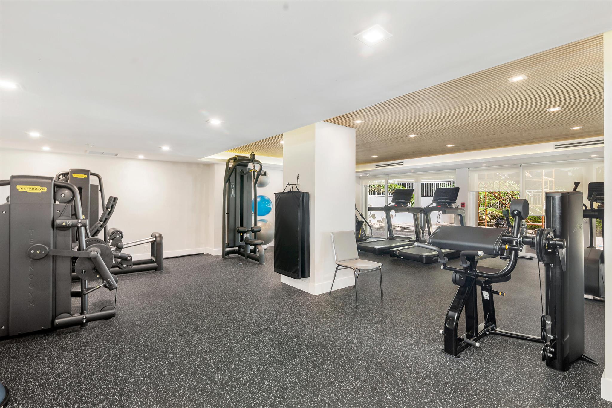 TWENTY SIX HUNDRED CONDO - Residential