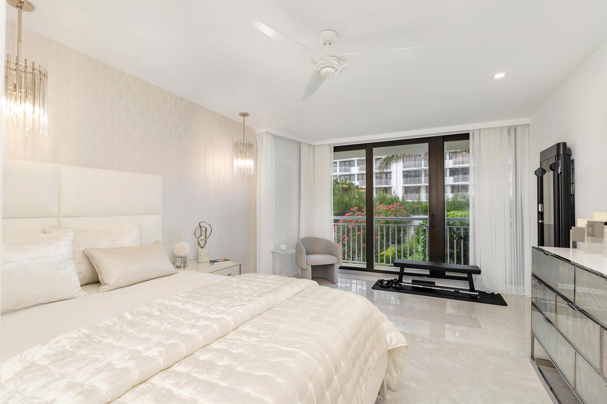 TWENTY SIX HUNDRED CONDO - Residential