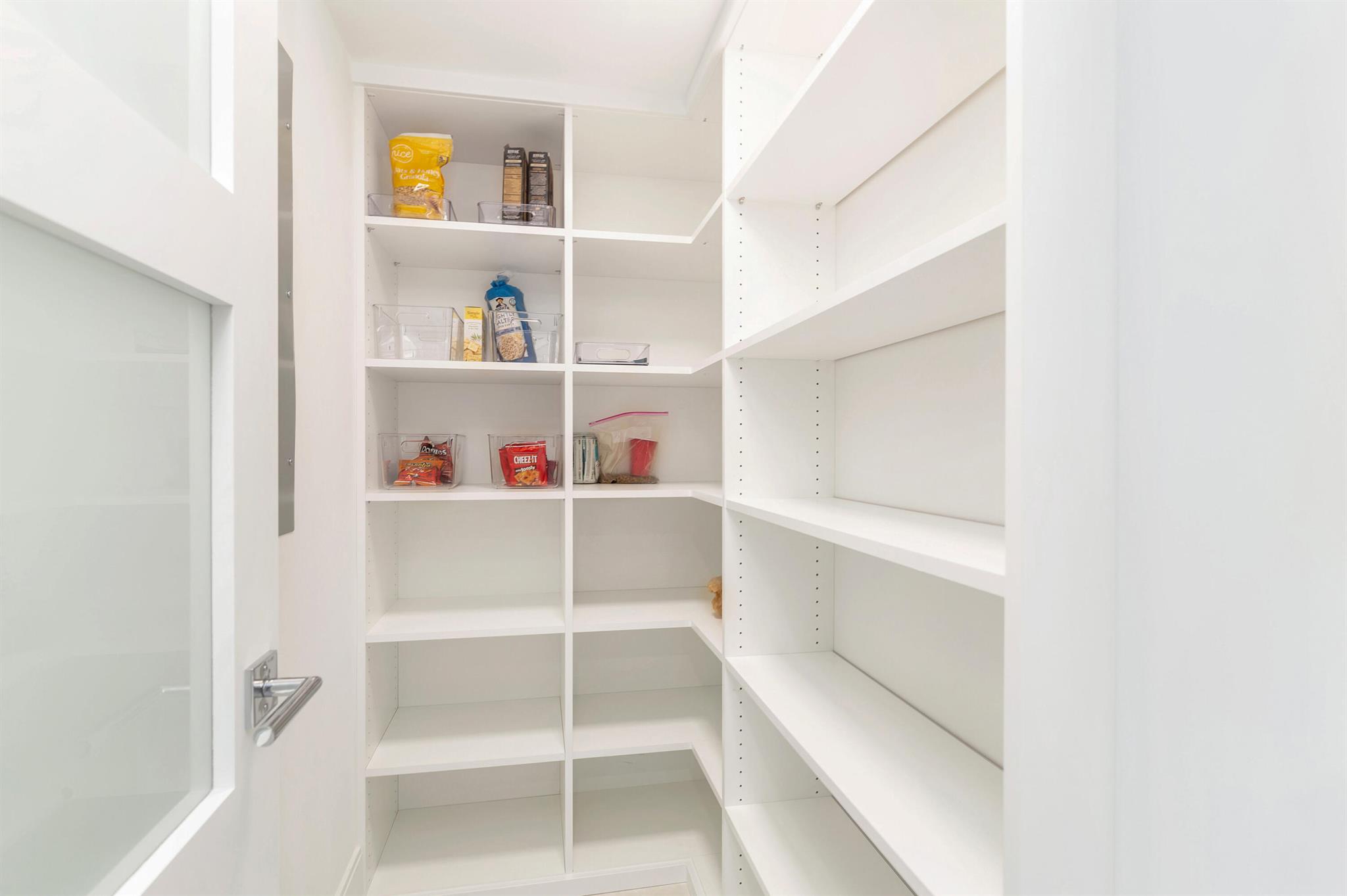 TWENTY SIX HUNDRED CONDO - Residential