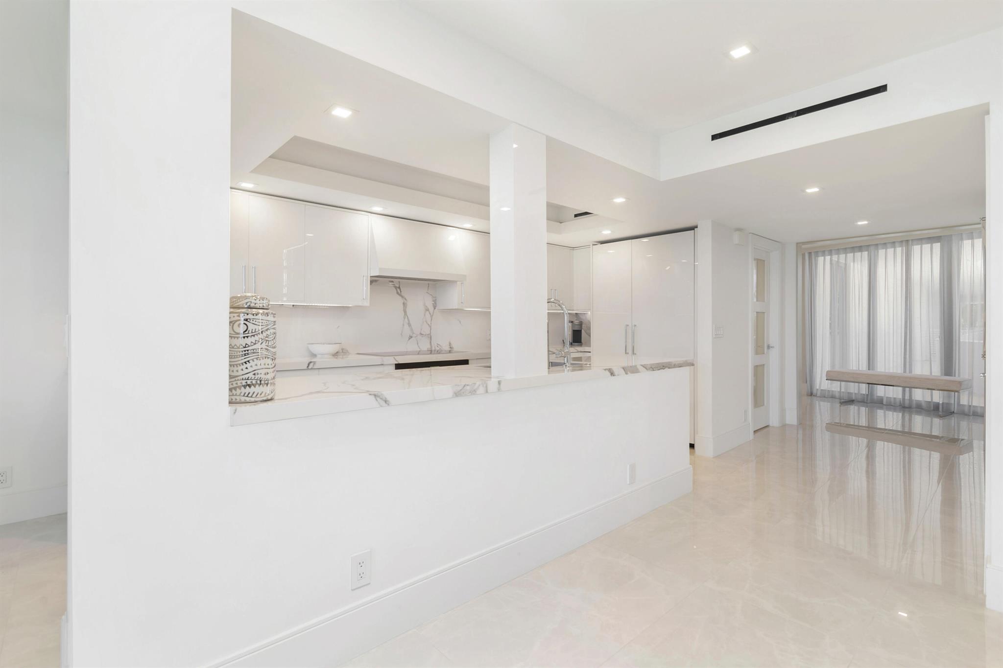 TWENTY SIX HUNDRED CONDO - Residential