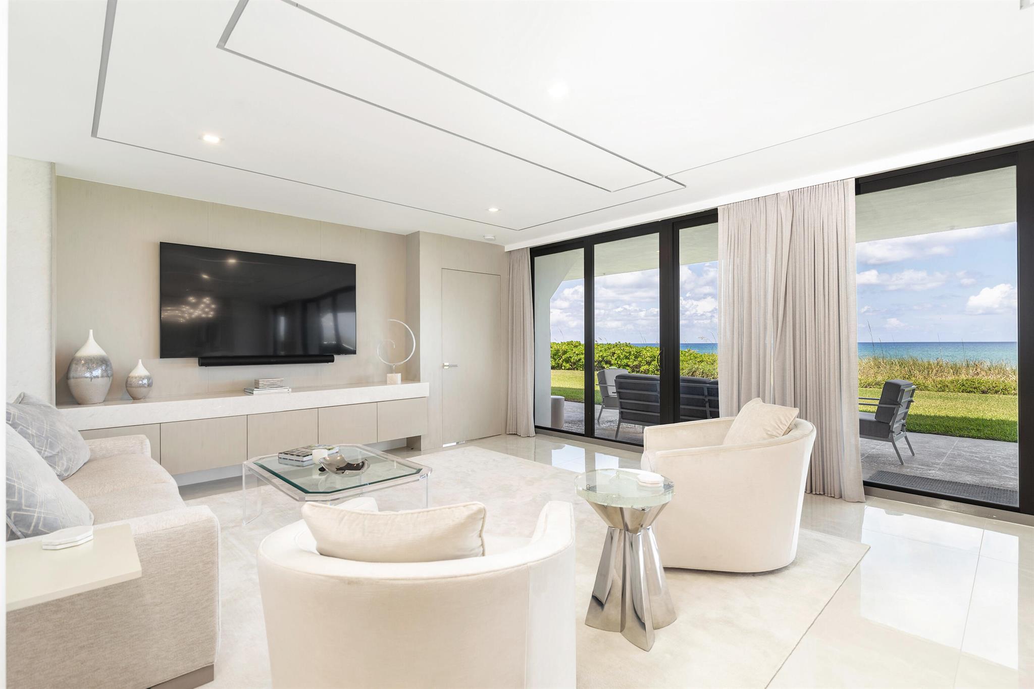 TWENTY SIX HUNDRED CONDO - Residential