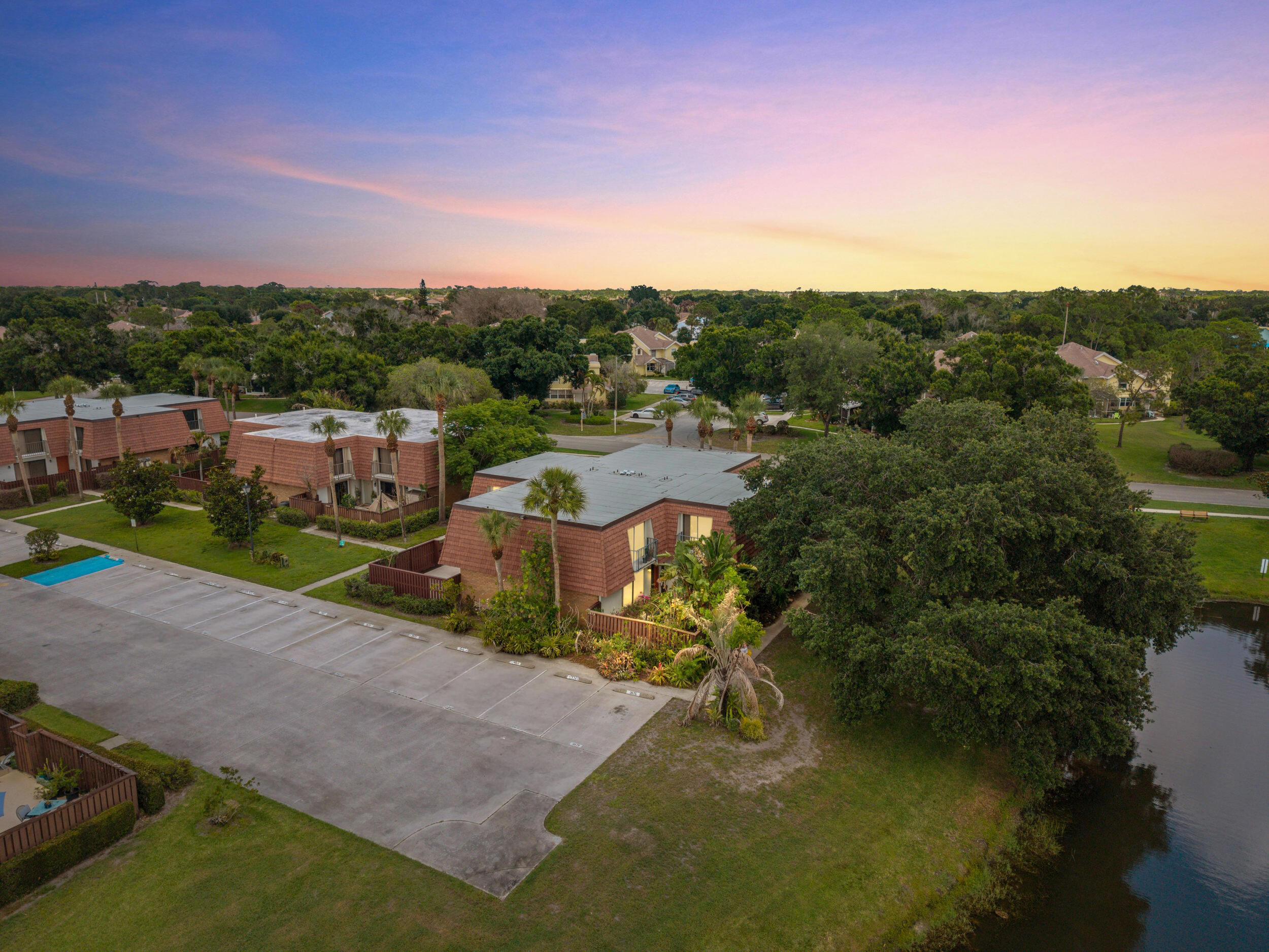 SUNSET TRACE AT MARTIN DOWNS (AKA MARTIN DOWNS PLA - Residential