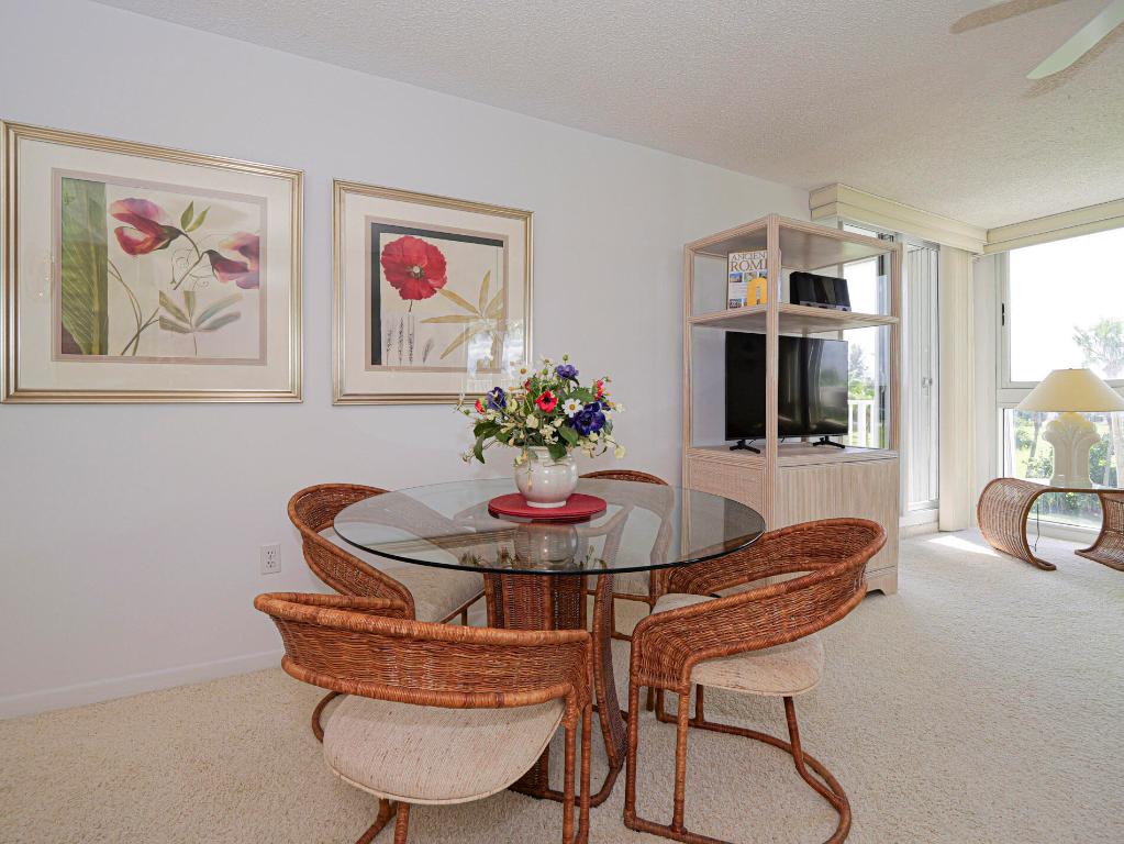 AQUANIQUE OCEAN CLUB, A CONDOMINIUM - Residential