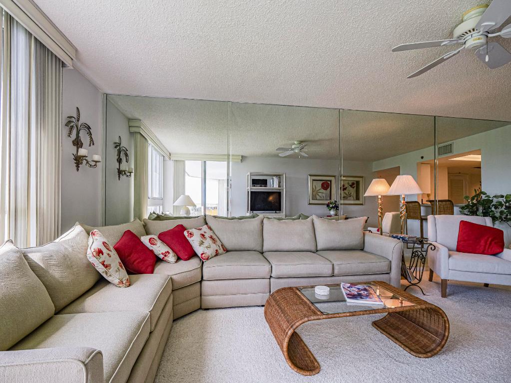 AQUANIQUE OCEAN CLUB, A CONDOMINIUM - Residential