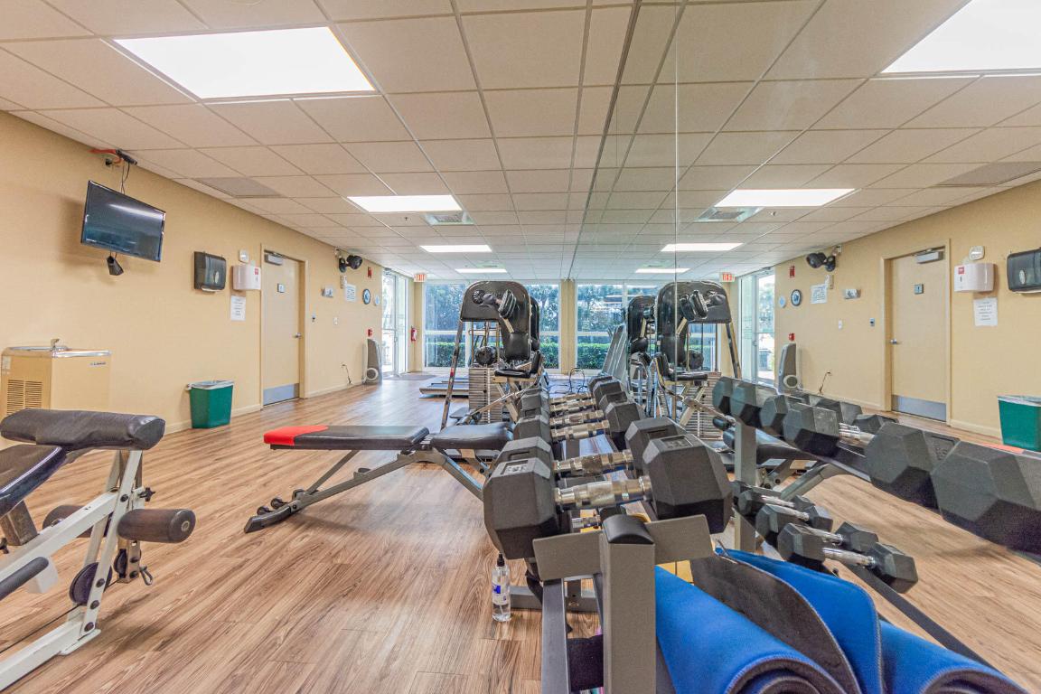 AQUANIQUE OCEAN CLUB, A CONDOMINIUM - Residential