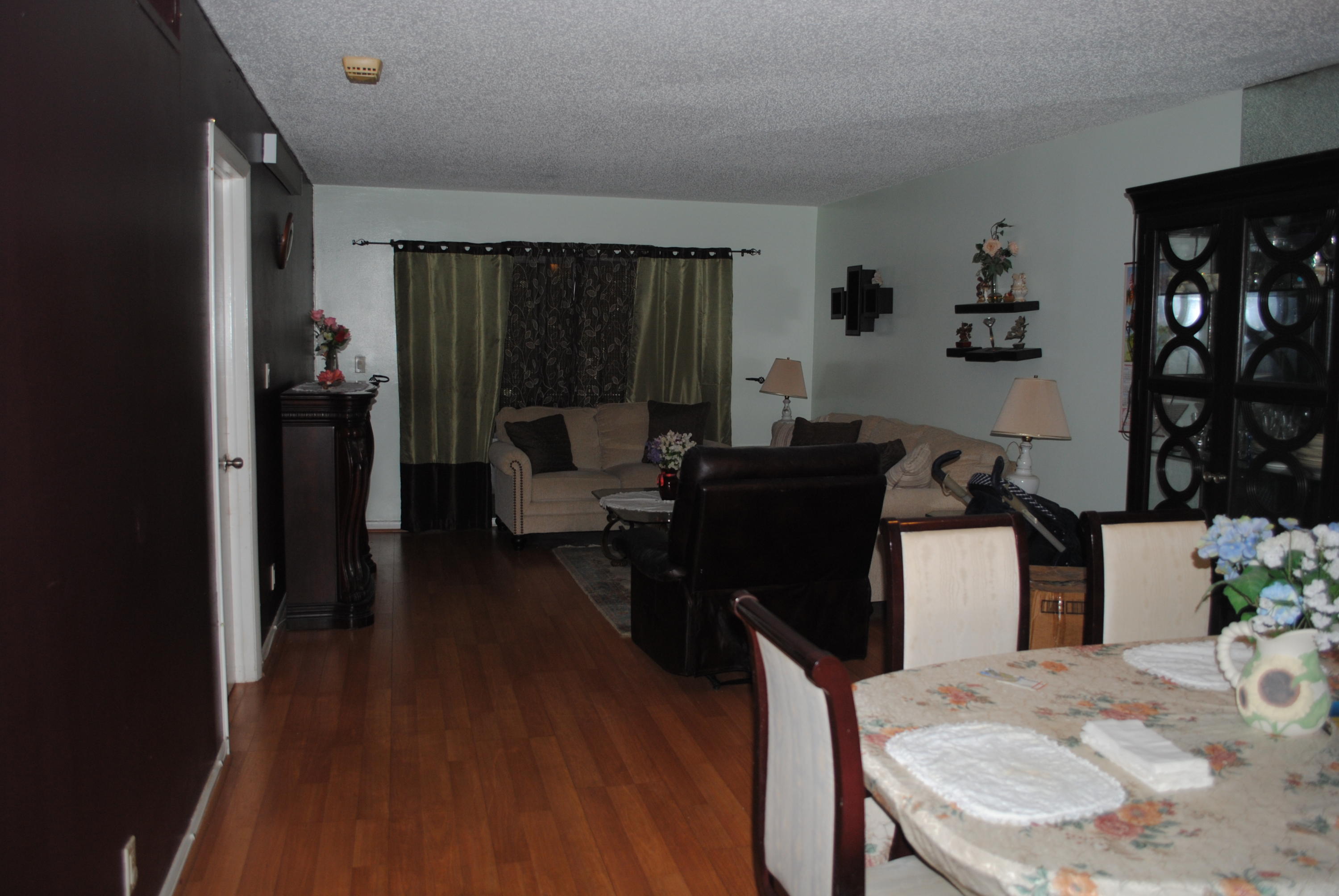 APPLEGREEN APTS 4 CONDO - Residential