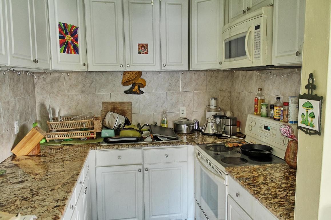 LAKE WORTH TOWN OF - Residential Lease