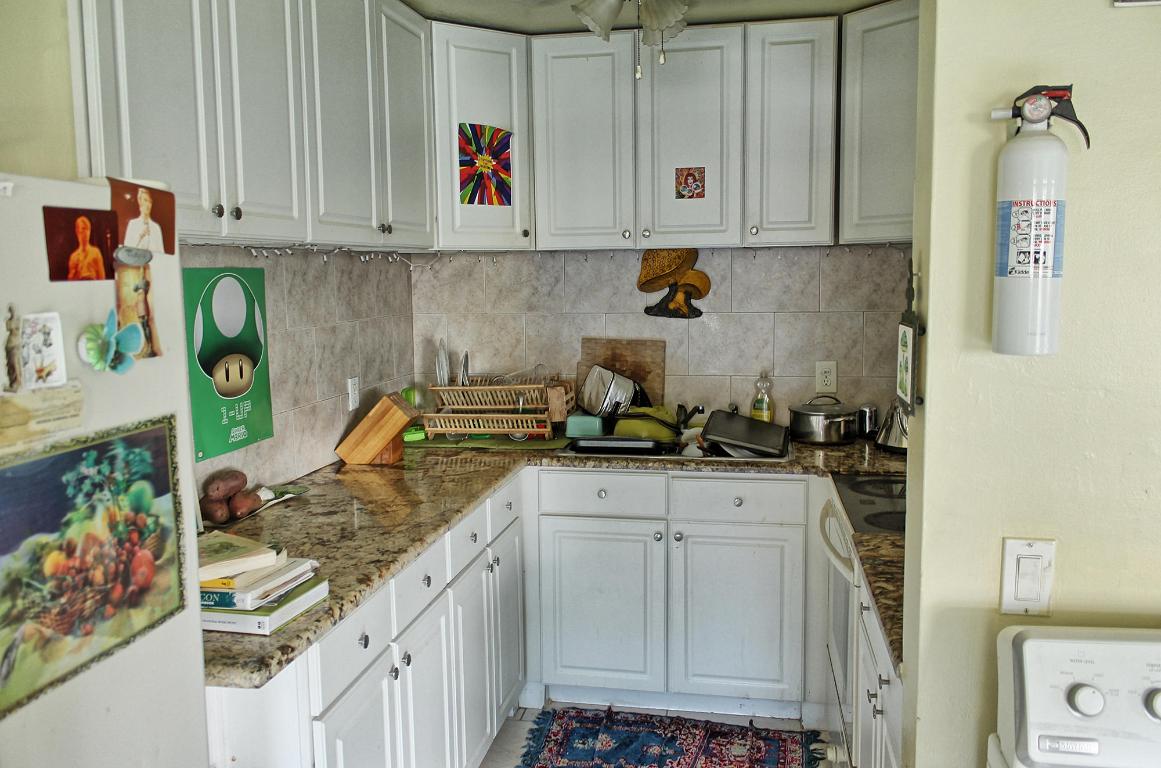 LAKE WORTH TOWN OF - Residential Lease