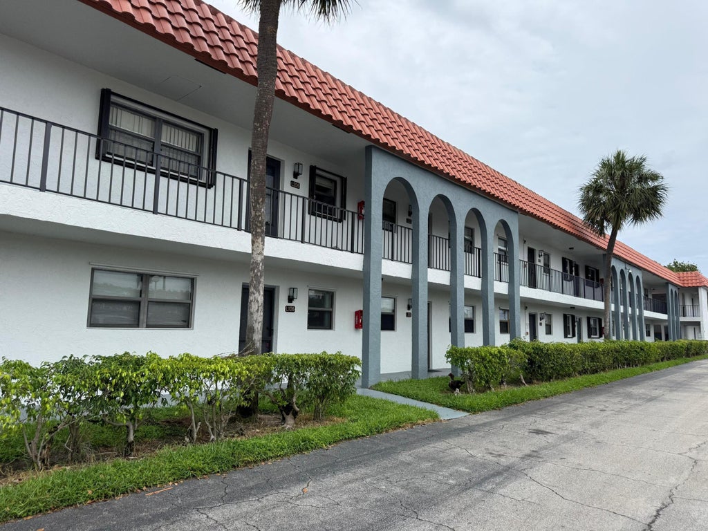 Photo of 2141 W Woolbright Road #L106, Boynton Beach, FL 33426 (MLS # B26037674)