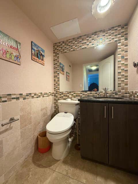 Tiny photo for 4250 GALT OCEAN Drive #14D, Fort Lauderdale, FL 33308 (MLS # B26053936)