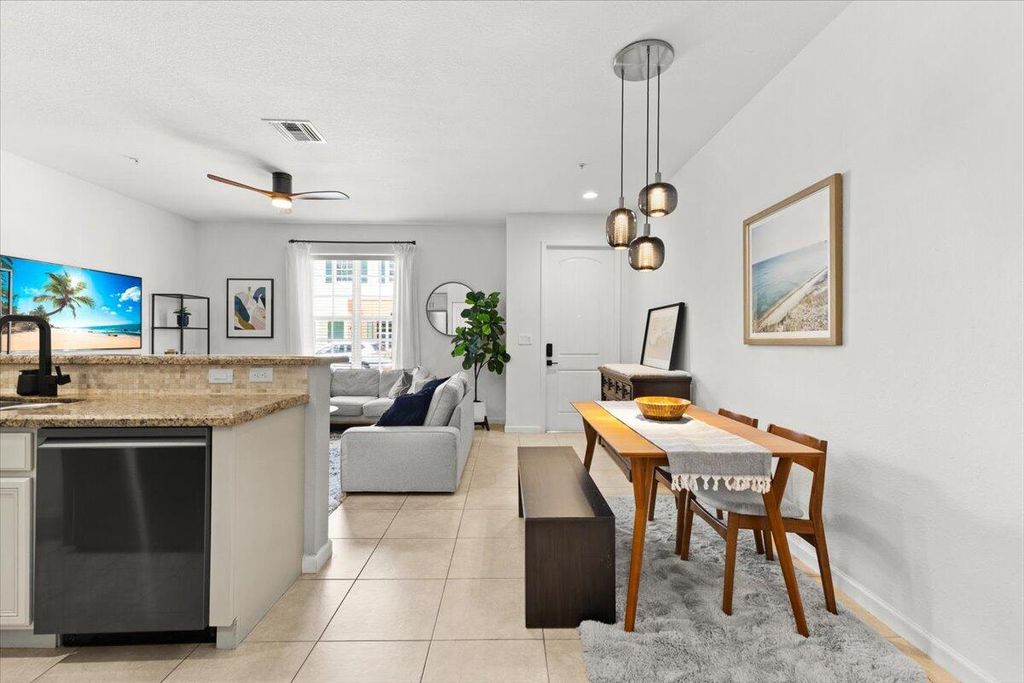 Photo of 704 SW 2nd Avenue, Pompano Beach, FL 33060 (MLS # B26005538)