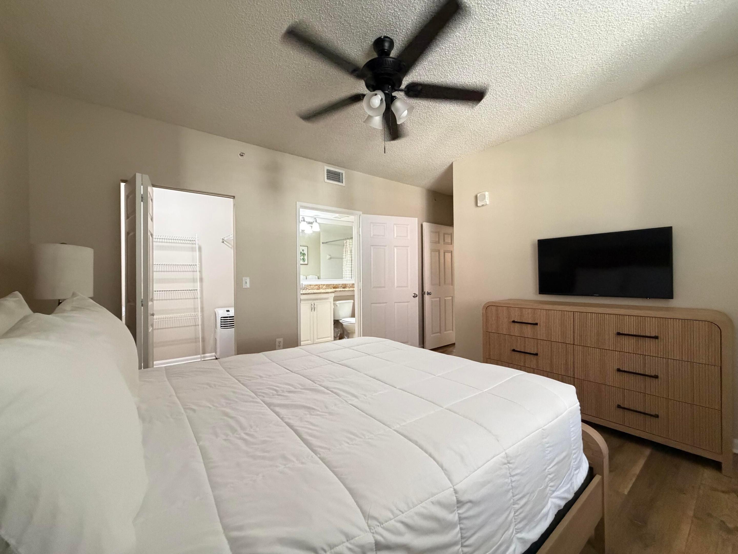 COURTYARDS IN CITYPLACE CONDO - Residential Lease