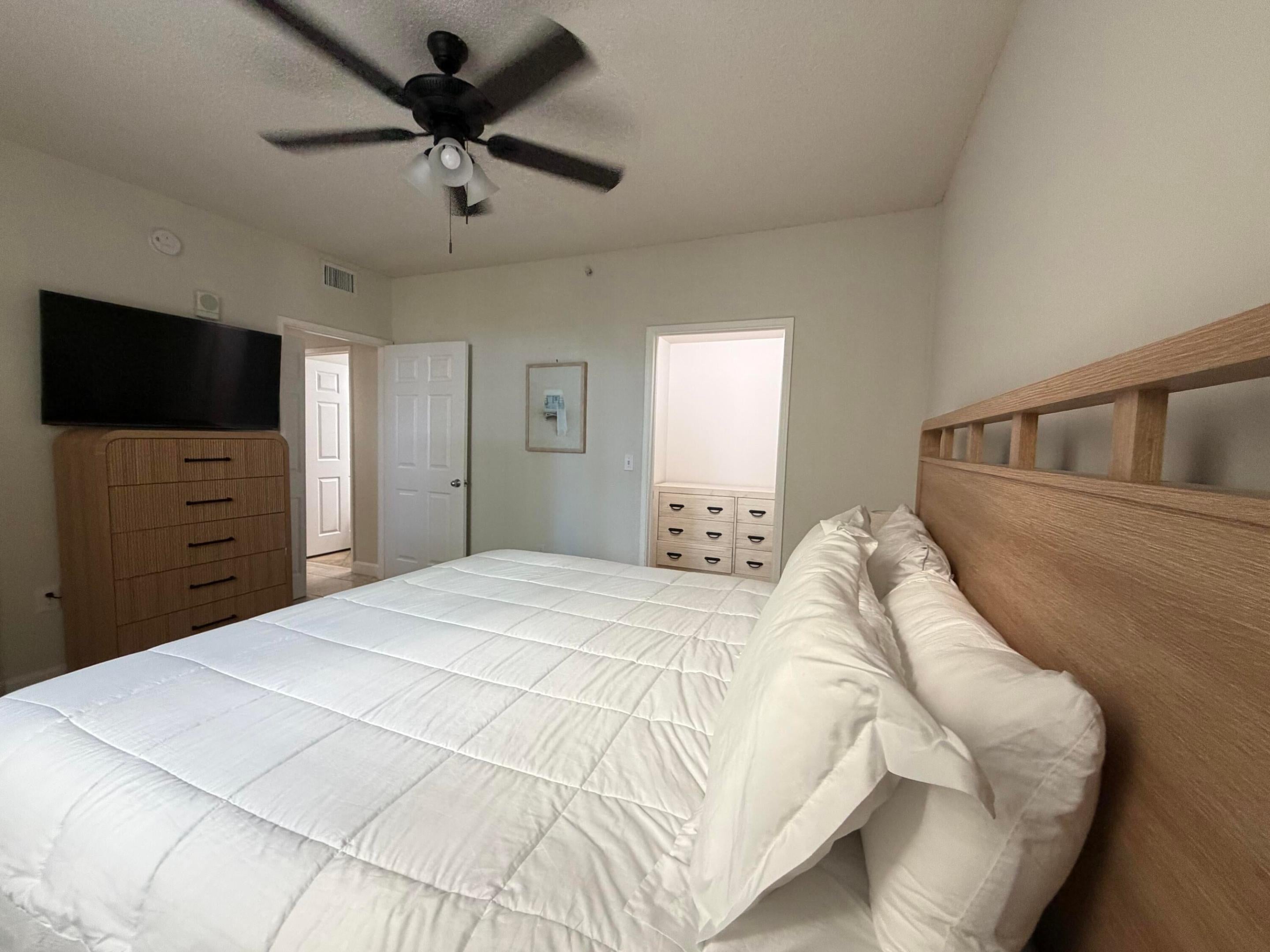 COURTYARDS IN CITYPLACE CONDO - Residential Lease