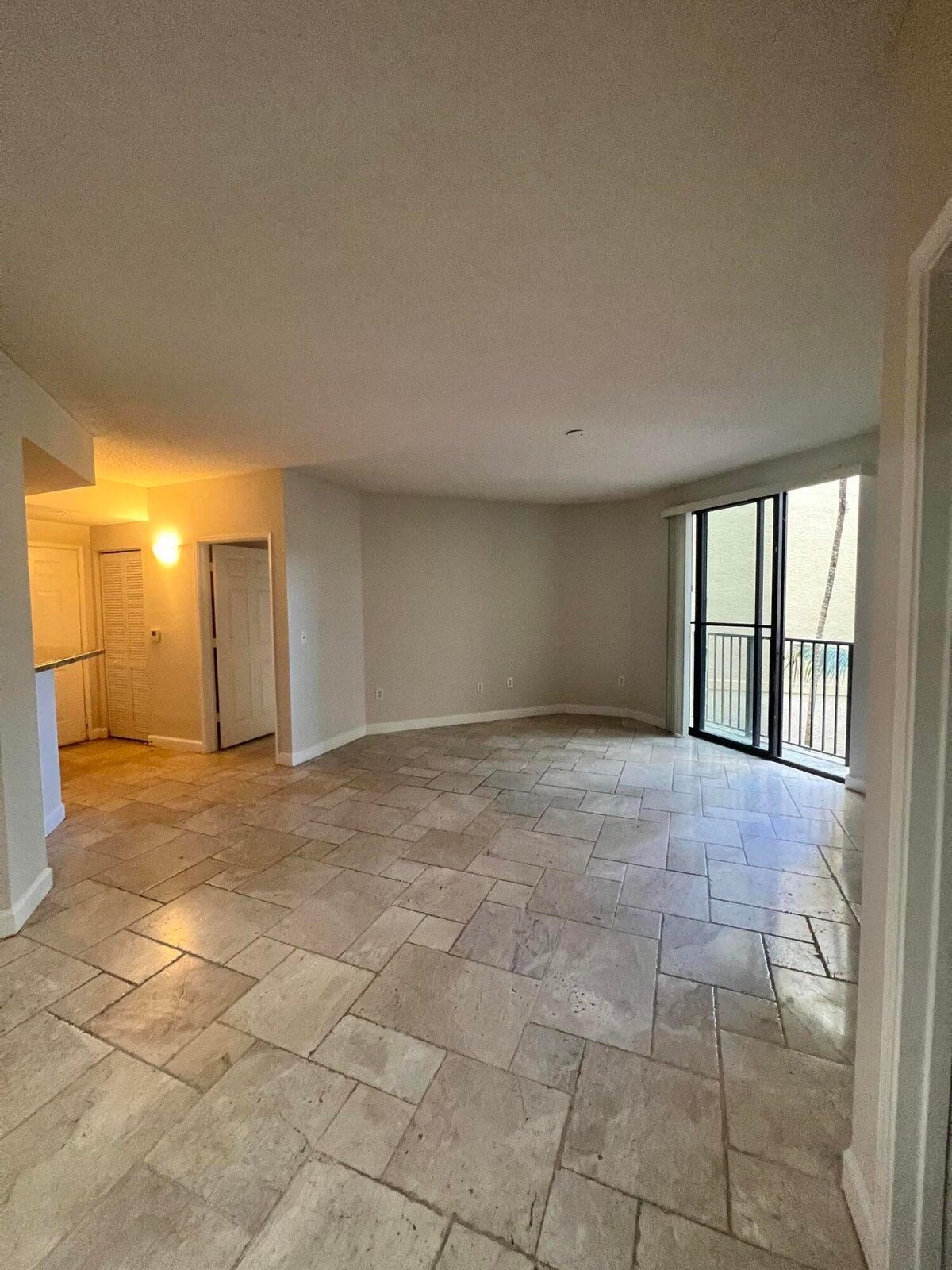 COURTYARDS IN CITYPLACE CONDO - Residential Lease