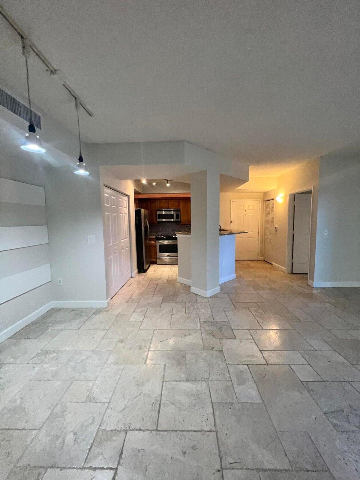 COURTYARDS IN CITYPLACE CONDO - Residential Lease
