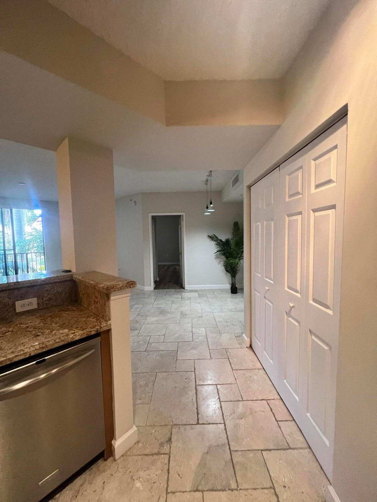 COURTYARDS IN CITYPLACE CONDO - Residential Lease