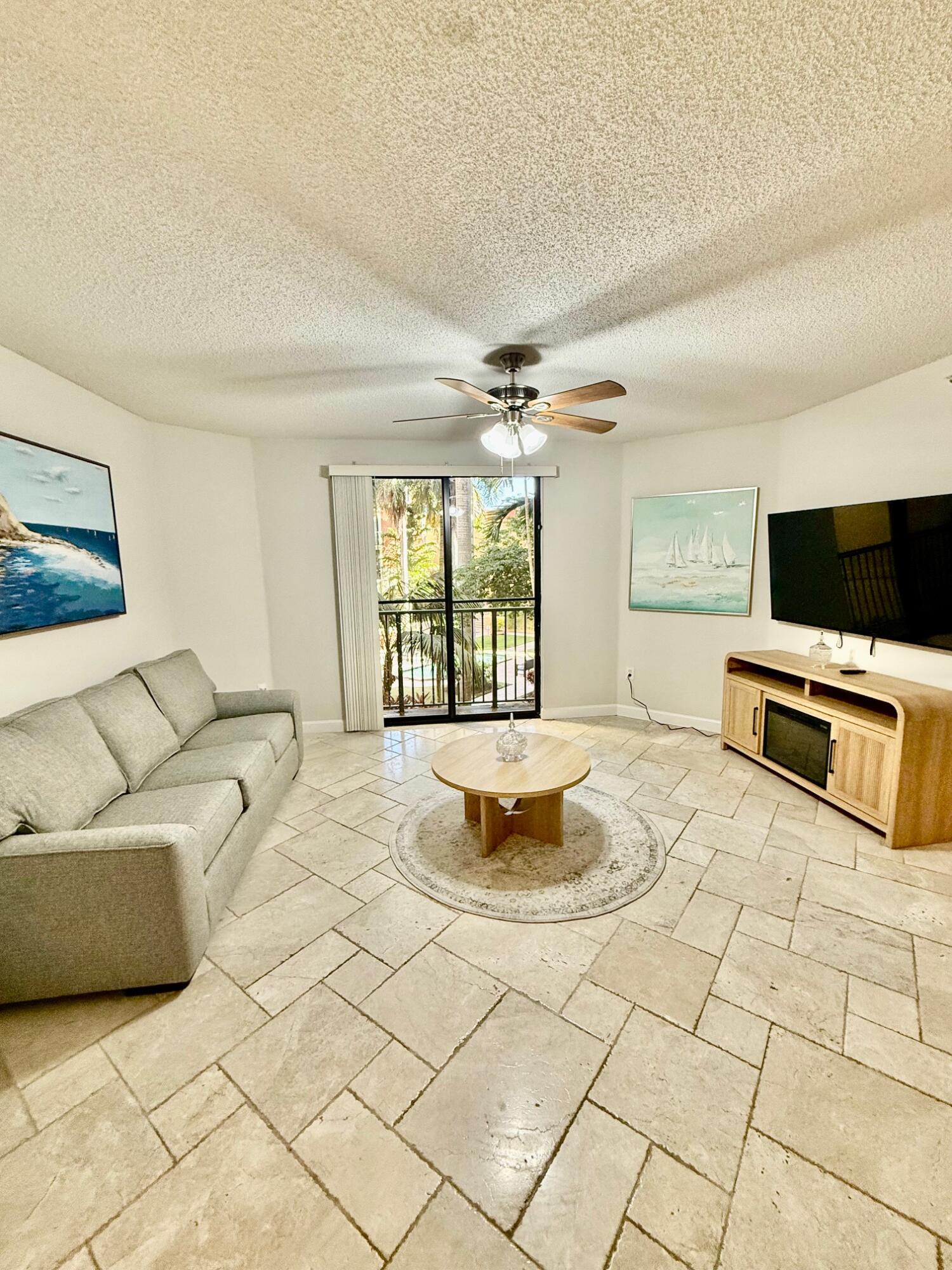 COURTYARDS IN CITYPLACE CONDO - Residential Lease