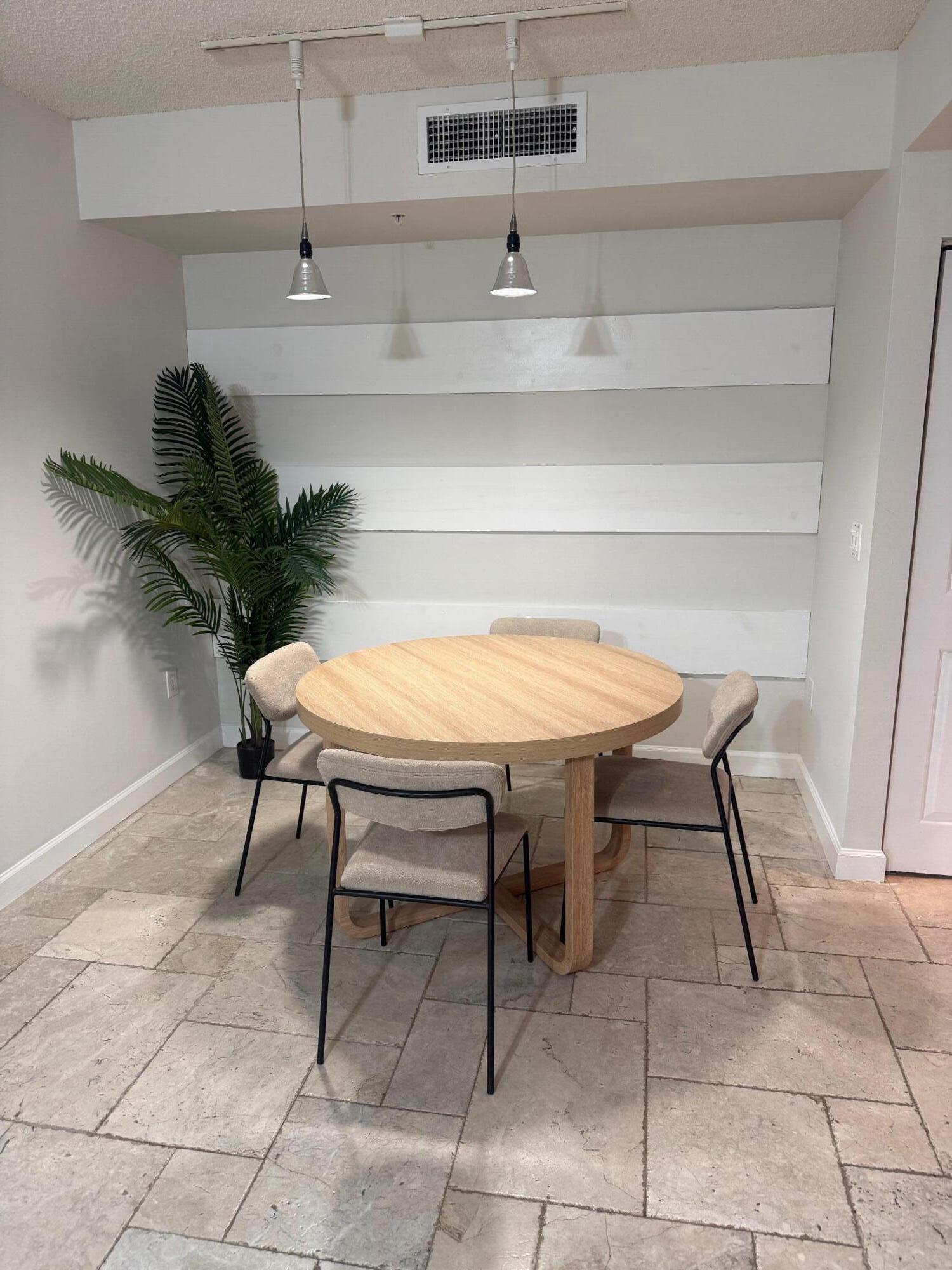 COURTYARDS IN CITYPLACE CONDO - Residential Lease