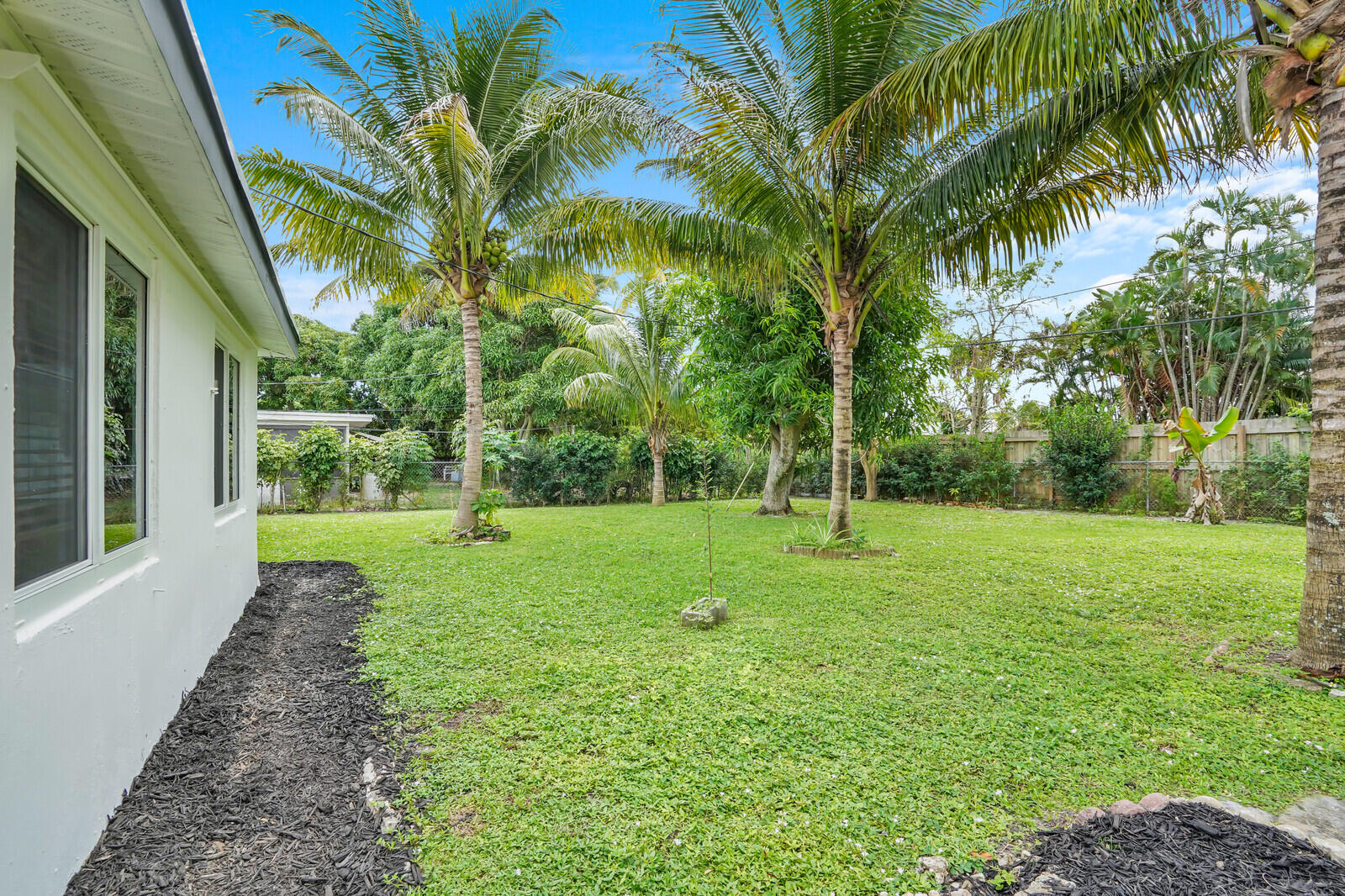 WOODCREST MNR - Residential