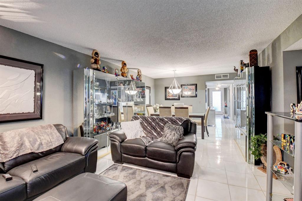 LAKES OF DELRAY - Residential