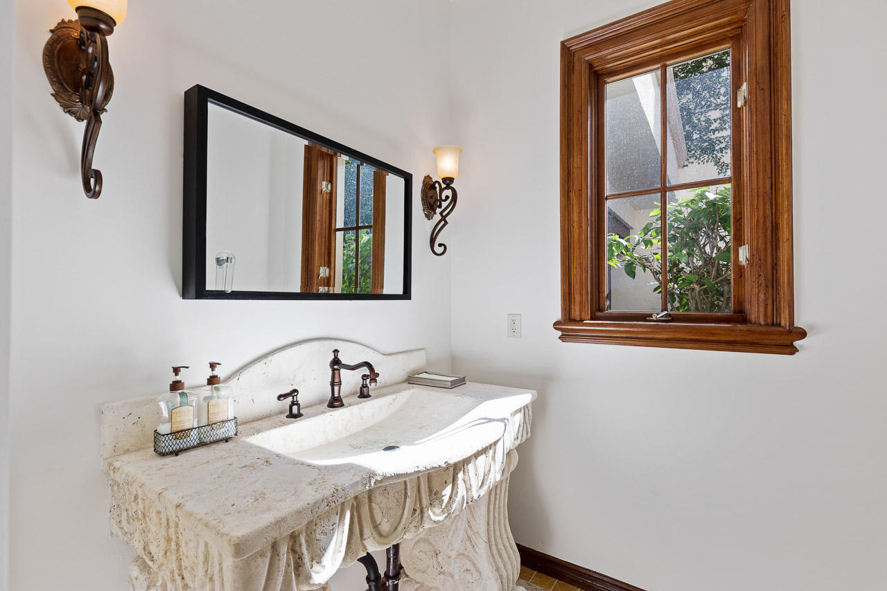 Sawfish Bay - Residential