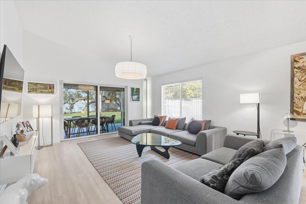 SCARBOROUGH I - Residential