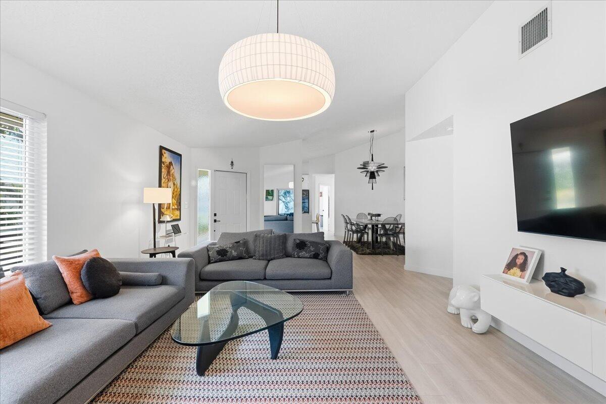 SCARBOROUGH I - Residential