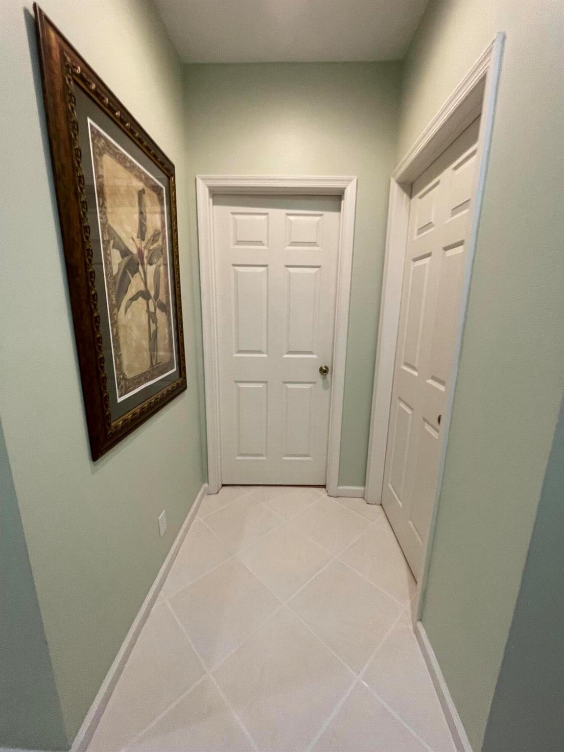CASTLE PINES CONDOMINIUM - Residential Lease