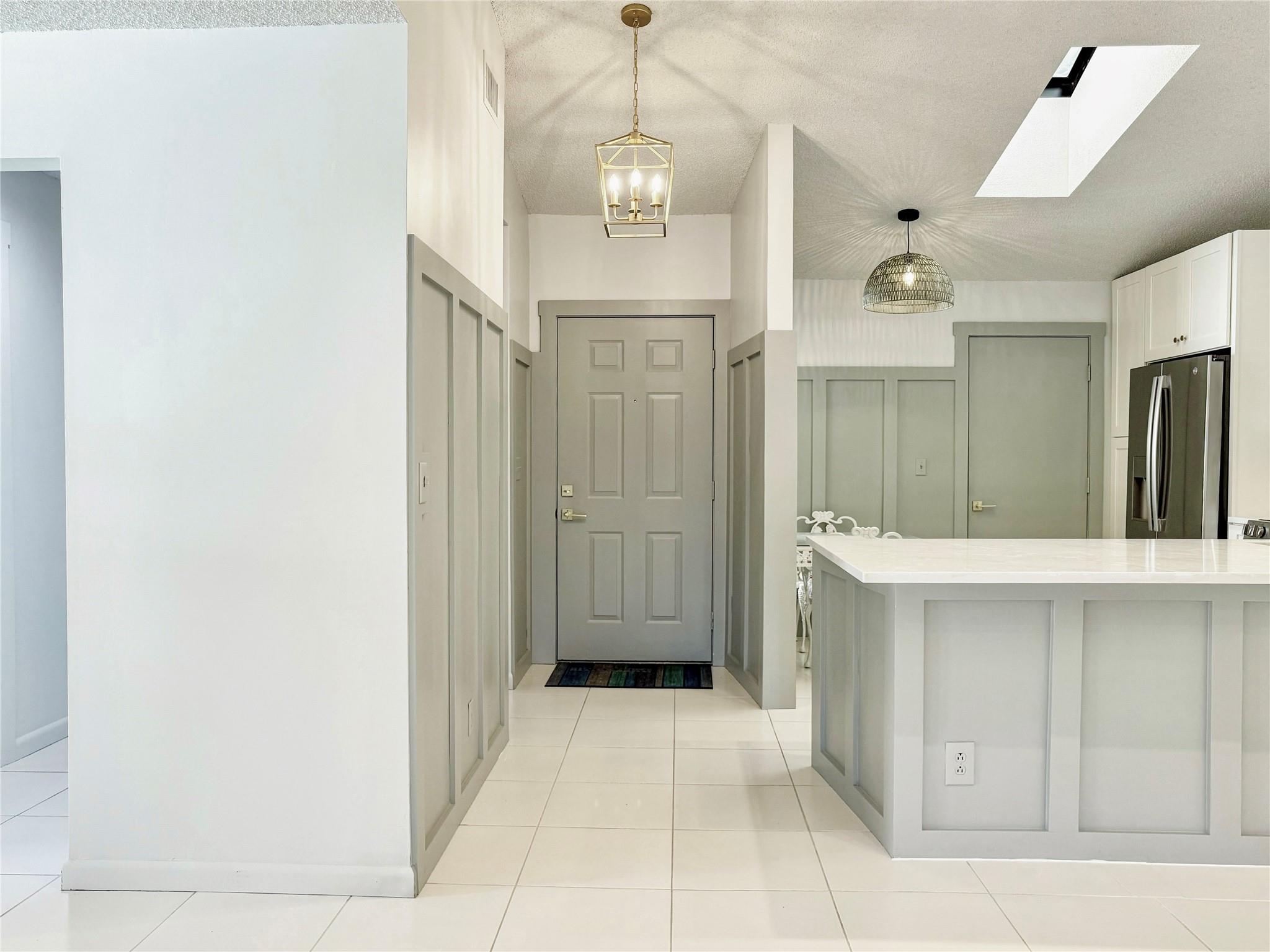 PALM CHASE LAKES - Residential